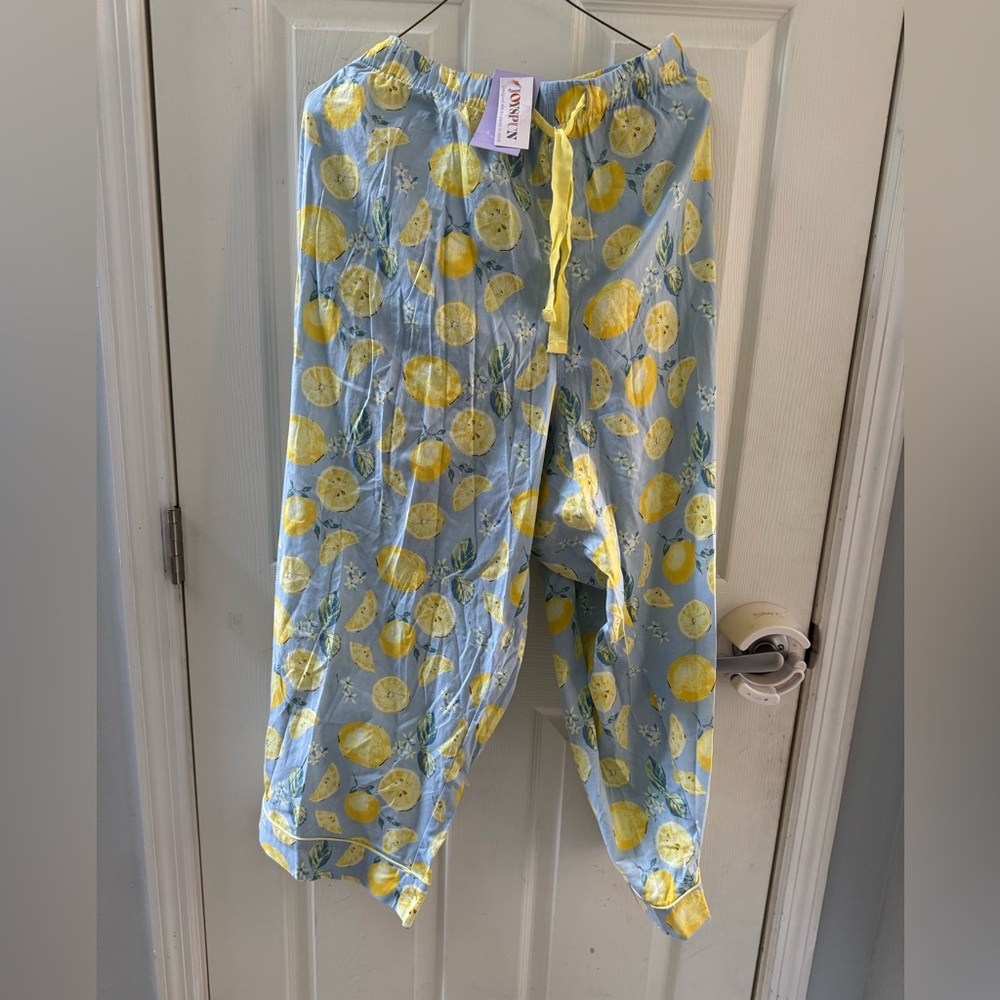 NWT Joyspun women’s 3x lemon pajama pants with drawstring waist